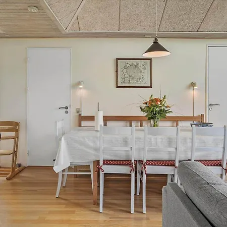 Feriehus Fy119-bogense-vildrosevej-28 *